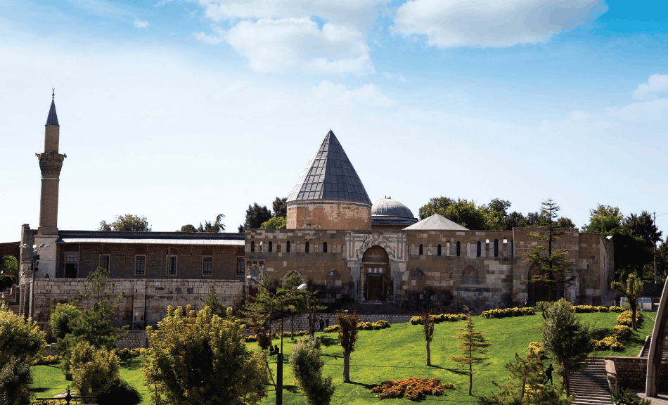 Alâeddin Camisi Avlu Ve Selçuklu Mimarisi Konya