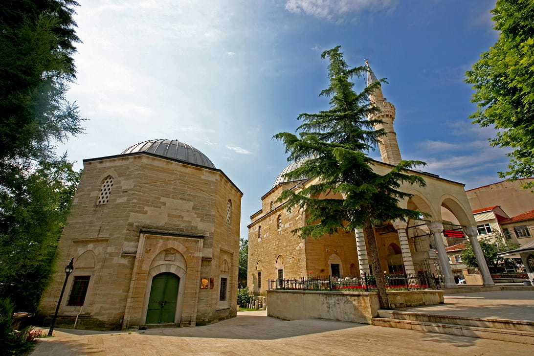 Gazi Ömer Bey Camii ve Türbesi Çorlu Tekirdağ