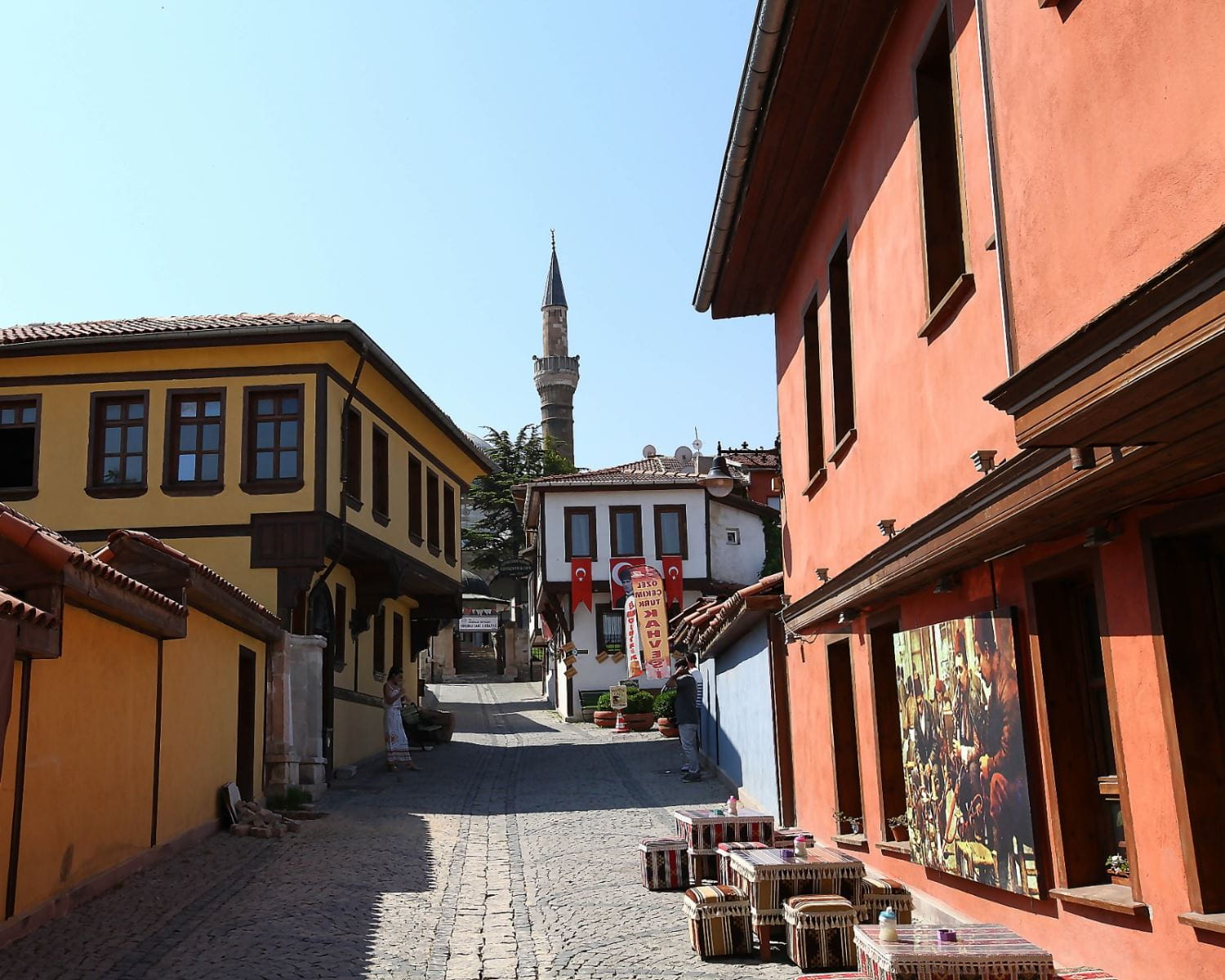 Odunpazarı Evleri Tarihi Sokak Ve Rengarenk Konaklar Eskişehir