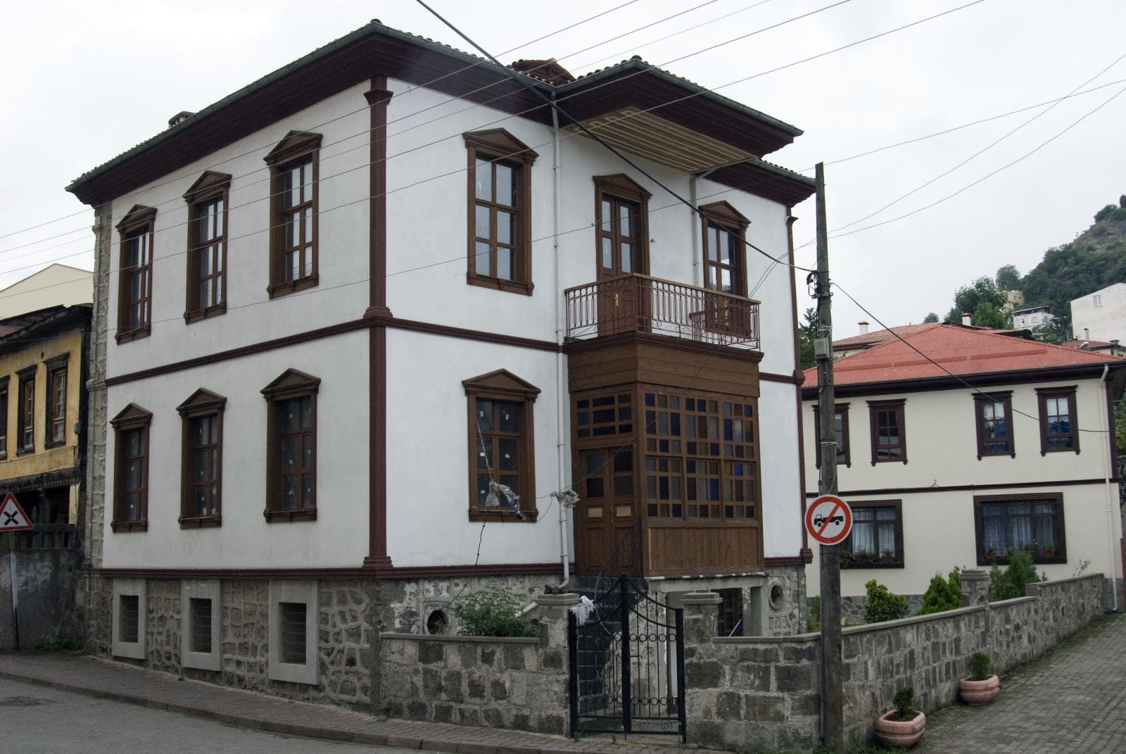 Zeytinlik Semti Tarihi Rum Evleri Ve Dar Sokaklar Giresun